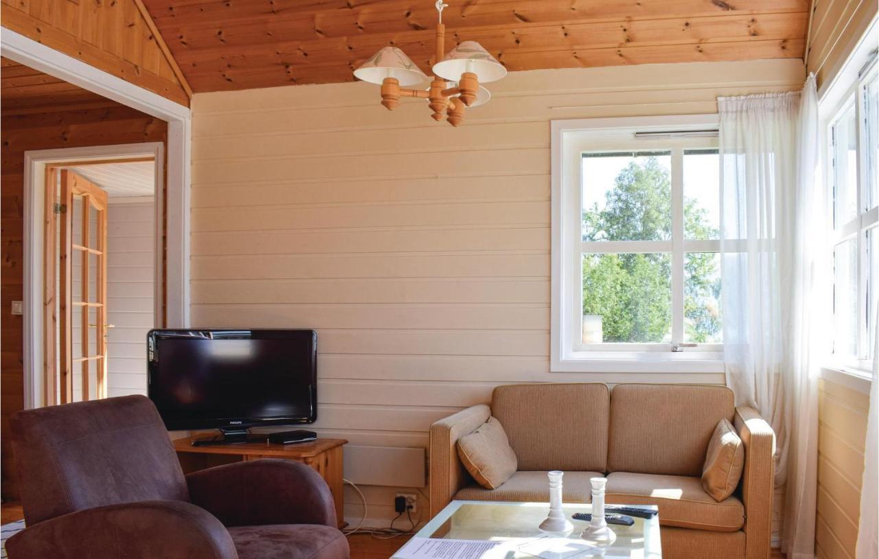 3 Bedroom Lovely Home In Vallavik Vangsbygd Εξωτερικό φωτογραφία
